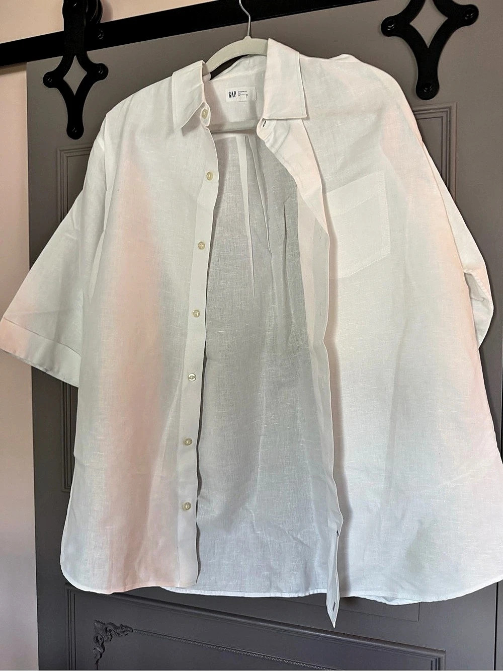 Gap Standard Fit Made With Linen Short Sleeve Shirt